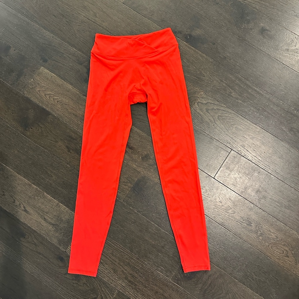 Unified wrapped leggings